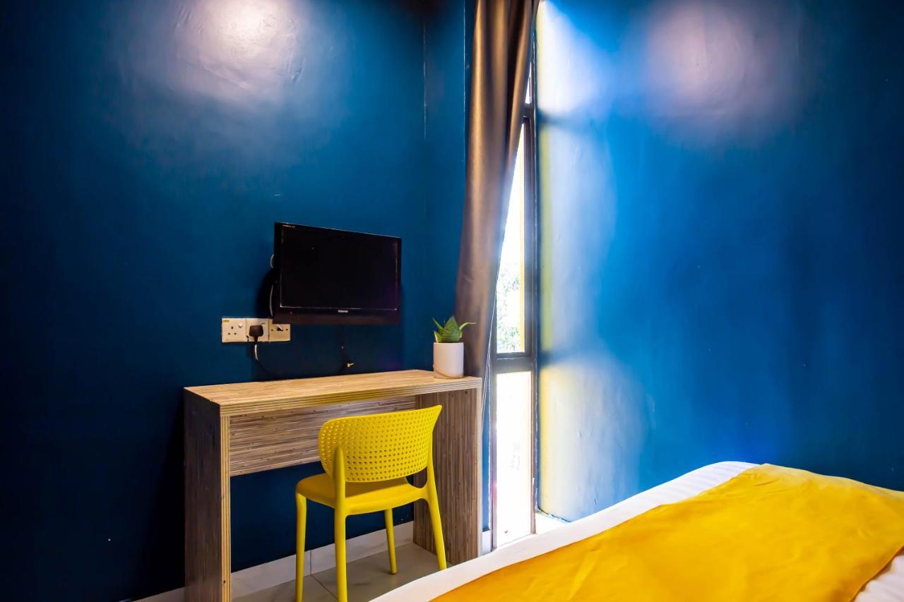 Beez Hotel Kuala Lumpur Esterno foto